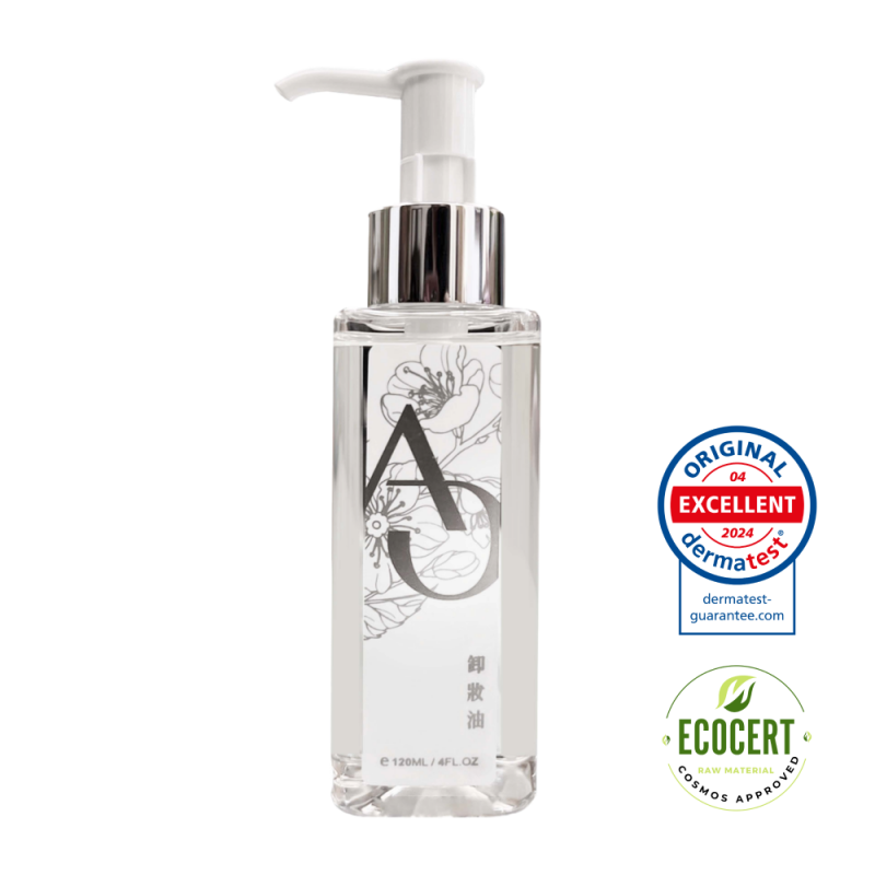 AMIRA A66 AO卸妝油瓶身，搭配ECOCERT有機認證標誌與dermatest的EXCELLENT標章